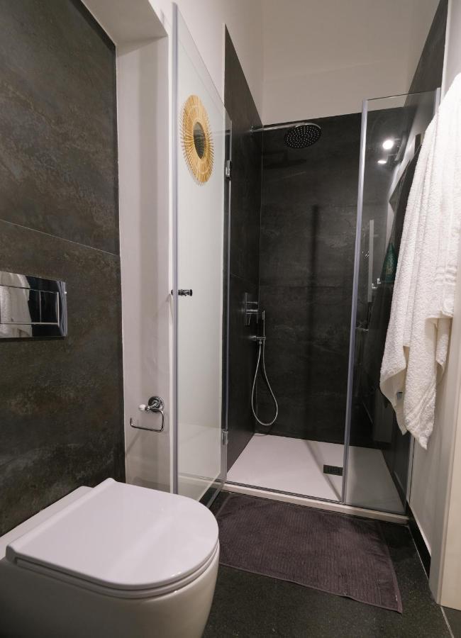 Old Stone House Apartment Бари Екстериор снимка