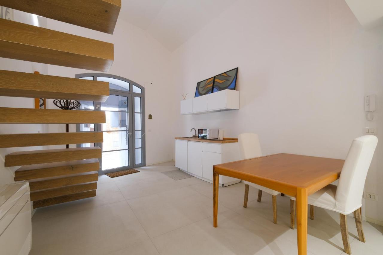 Old Stone House Apartment Бари Екстериор снимка