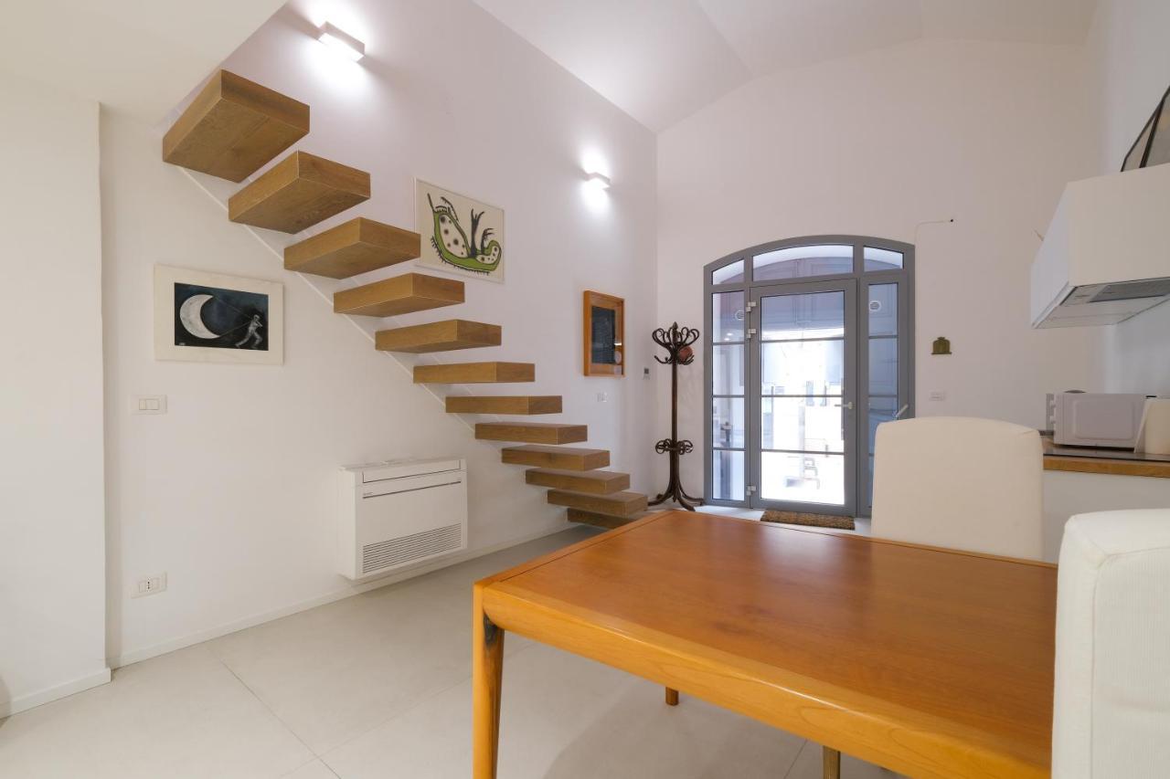 Old Stone House Apartment Бари Екстериор снимка