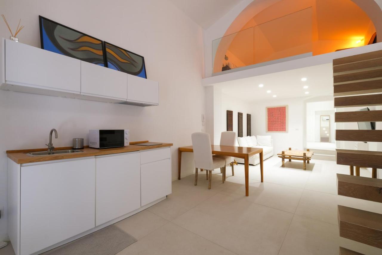 Old Stone House Apartment Бари Екстериор снимка